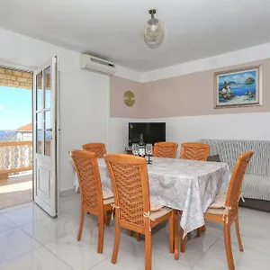 Apartman Vlado I Vesna, Rtina
